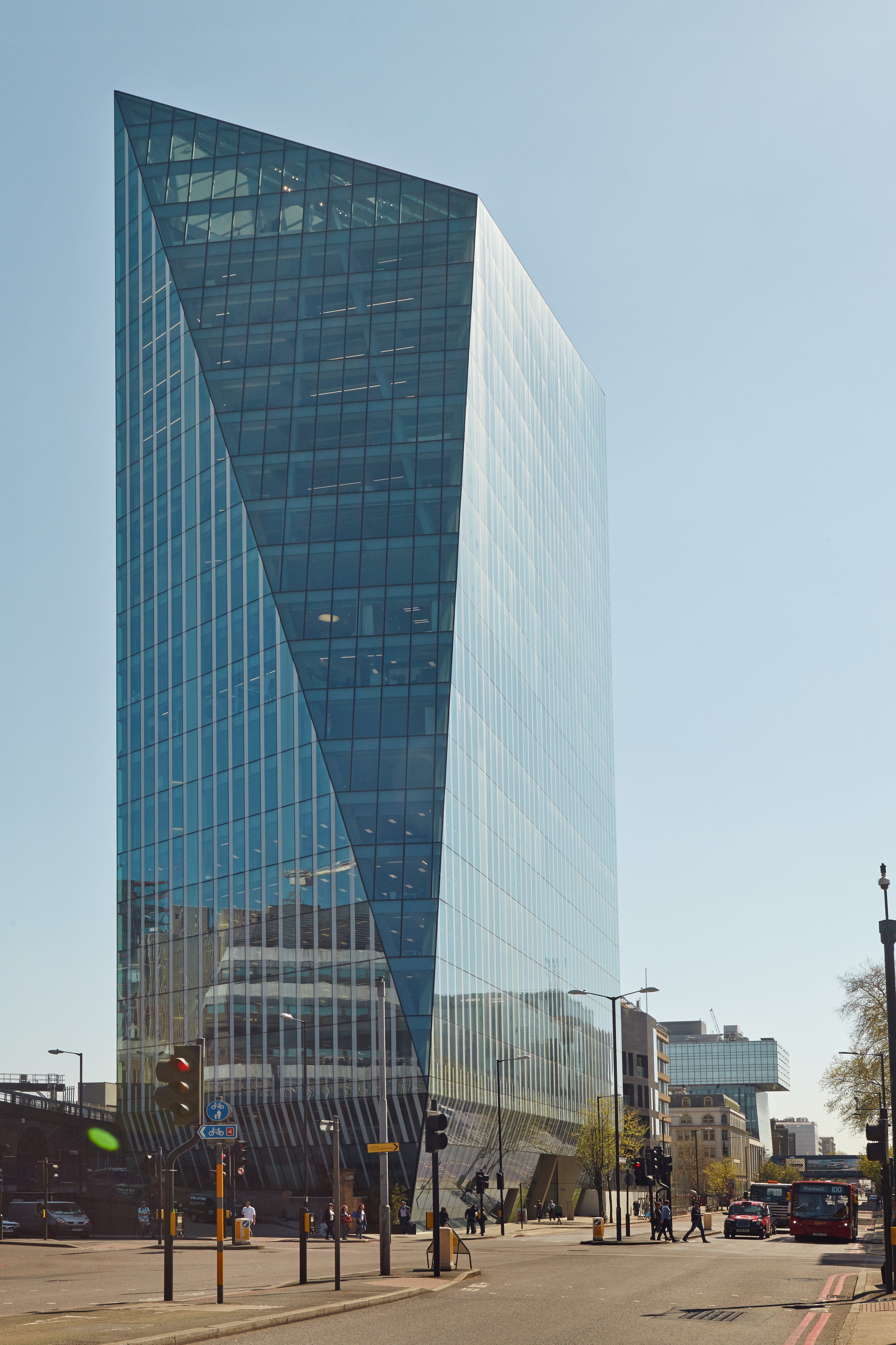 240 Blackfriars Road | Boon Edam