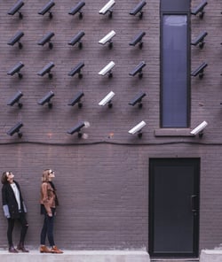 De camerapositie ten opzichte van de gebruiker is belangrijk bij gezichtsherkenning | Boon Edam